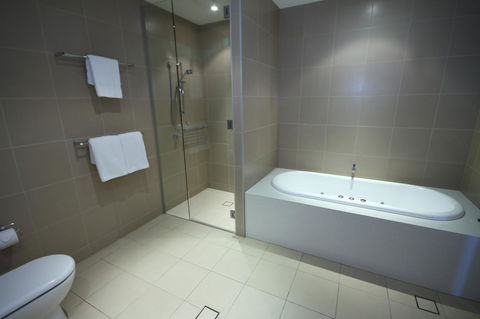 Chateau Elan At The Vintage - Accommodation Gladstone 15