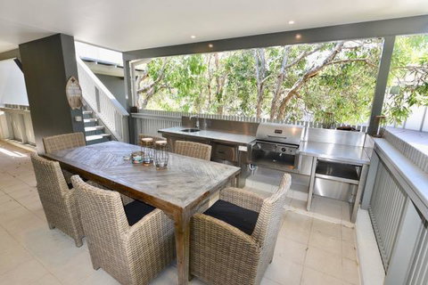 East On Byron - Accommodation Gladstone 11
