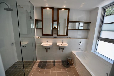 East On Byron - Accommodation Gladstone 18