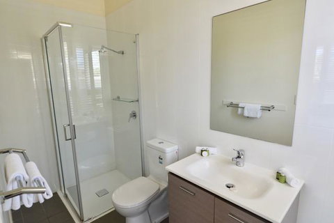 East On Byron - Accommodation Gladstone 27