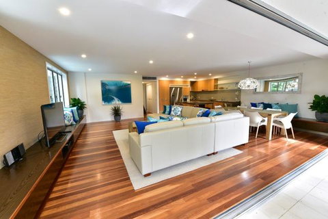East On Byron - Accommodation Gladstone 21