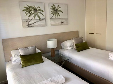East On Byron - Accommodation Gladstone 33