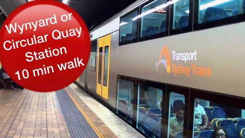 Heritage Townhouse Near Harbour Bridge - Accommodation Gladstone 3