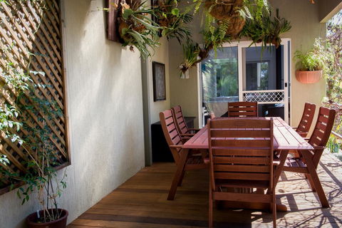Nelson Bay Bed & Breakfast - Accommodation Gladstone 38