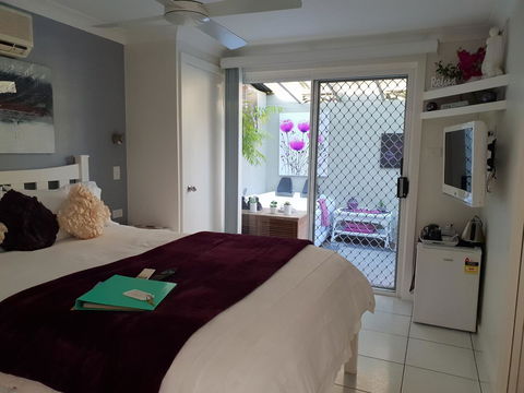 Nelson Bay Bed & Breakfast - Accommodation Gladstone 2