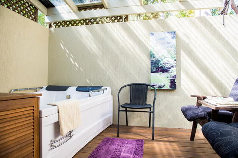 Nelson Bay Bed & Breakfast - Accommodation Gladstone 23