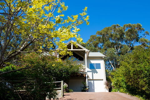Nelson Bay Bed & Breakfast - Accommodation Gladstone 1