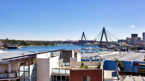Darling Harbor Apartment - Accommodation Gladstone 7