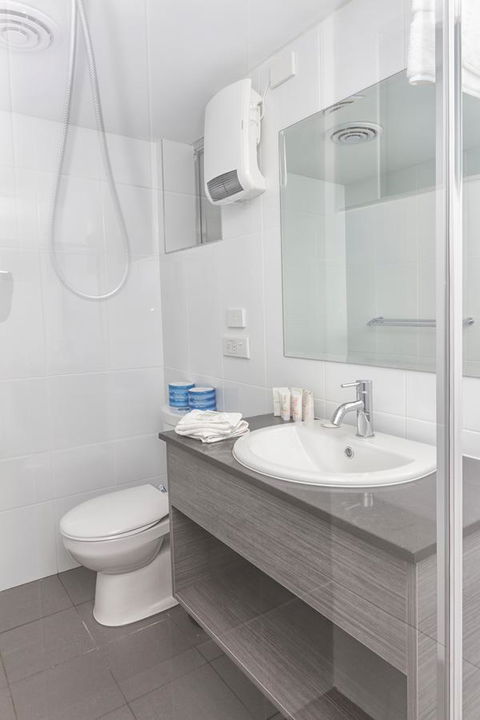 Nesuto Leura Gardens (formerly Waldorf Leura Gardens Resort) - Accommodation Gladstone 36