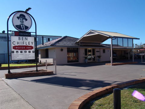 Ben Chifley Motor Inn - Accommodation Gladstone 0