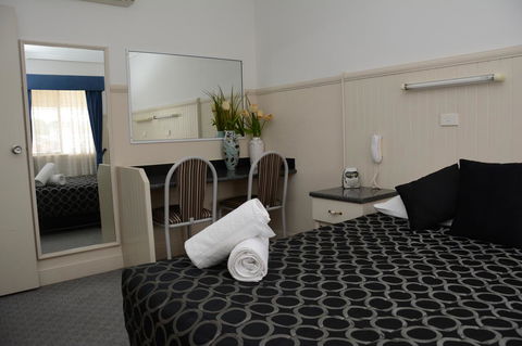 Ben Chifley Motor Inn - Accommodation Gladstone 18