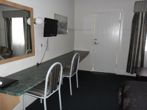 Ben Chifley Motor Inn - Accommodation Gladstone 40