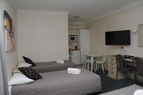 Ben Chifley Motor Inn - Accommodation Gladstone 4
