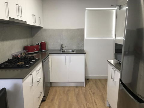 Jesmond Executive Villas - Accommodation Gladstone 1