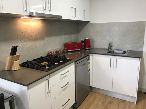Jesmond Executive Villas - Accommodation Gladstone 6