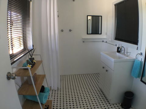 High Tide At Emerald - Accommodation Gladstone 7