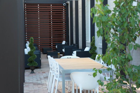 Crossroads Hotel - Accommodation Gladstone 28