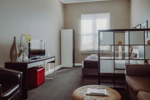 Crossroads Hotel - Accommodation Gladstone 14