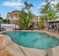 Cossies by the Sea - Accommodation Gladstone