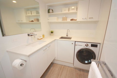 Cossies By The Sea - Accommodation Gladstone 6