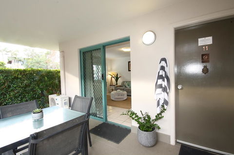 Cossies By The Sea - Accommodation Gladstone 13