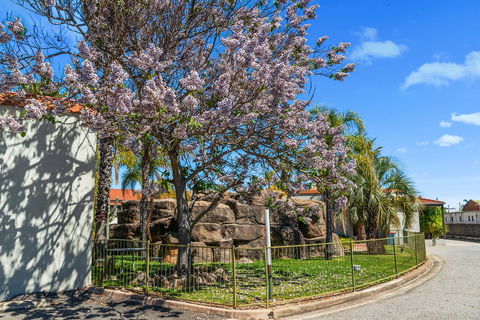 Quality Resort Siesta - Accommodation Gladstone 3