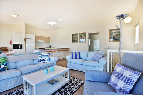 The Cove At Culburra - Direct Access To Beach - Accommodation Gladstone 5