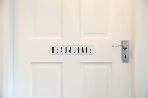 Romanz In The Valley (Luxury B&B) - Accommodation Gladstone 5