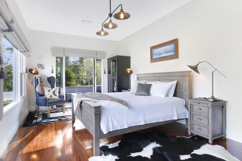 Romanz In The Valley (Luxury B&B) - Accommodation Gladstone 0