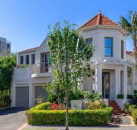 Kensington Self-Contained Modern House 89BROM - Accommodation Gladstone