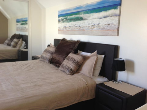 Byron Central Apartments - Accommodation Gladstone 25