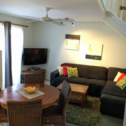 Byron Central Apartments - Accommodation Gladstone 36