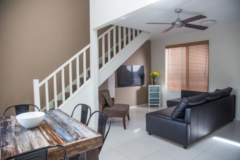 Byron Central Apartments - Accommodation Gladstone 31