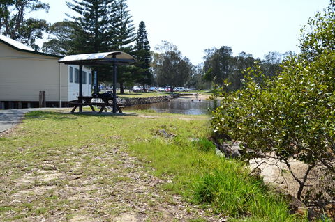Sundial Holiday Units - Accommodation Gladstone 12