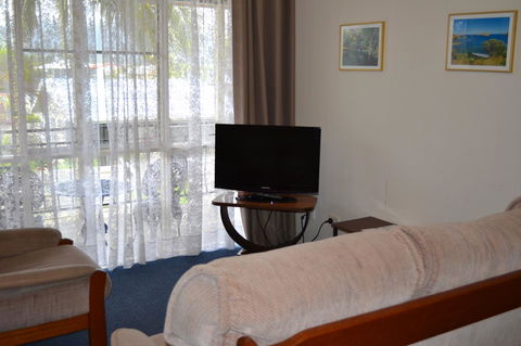Sundial Holiday Units - Accommodation Gladstone 36