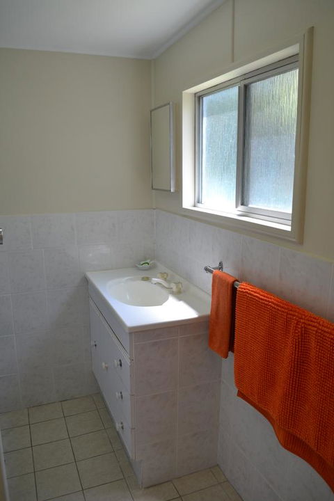 Sundial Holiday Units - Accommodation Gladstone 24