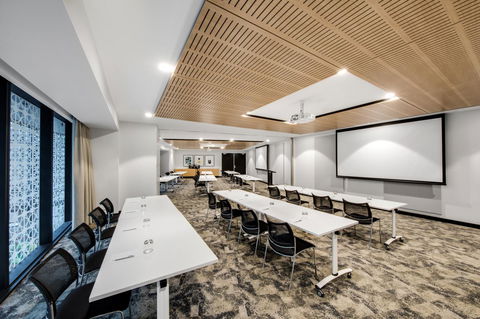 Vibe Hotel North Sydney - Accommodation Gladstone 10