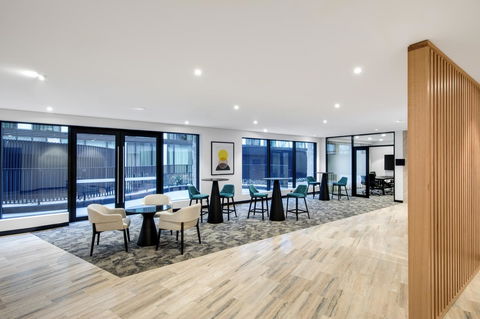 Vibe Hotel North Sydney - Accommodation Gladstone 12