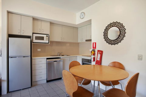 Lantern 1 Bedroom Balcony With Panoramic View - Accommodation Gladstone 31