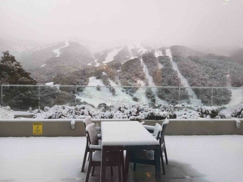 Lantern 1 Bedroom Balcony With Panoramic View - Accommodation Gladstone 4