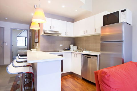 Lantern 1 Bedroom Balcony With Panoramic View - Accommodation Gladstone 42