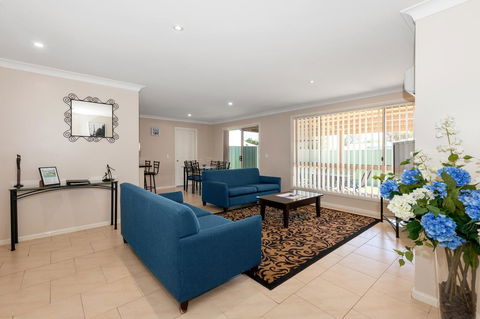 Colonial Court Villas - Accommodation Gladstone 36