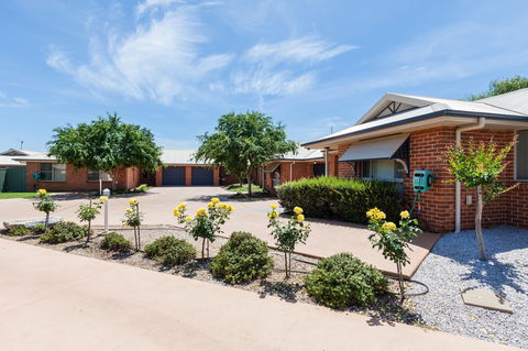Colonial Court Villas - Accommodation Gladstone 28