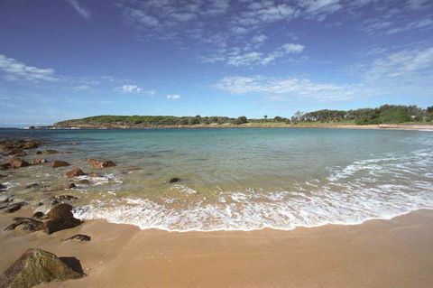 On The Beach Getaway - Accommodation Gladstone 13