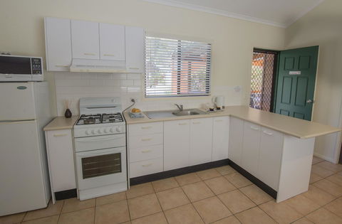 The Palms At Avoca - Accommodation Gladstone 40