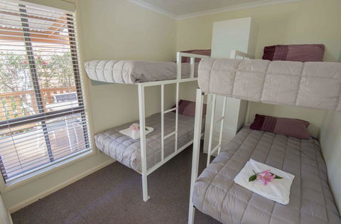 The Palms At Avoca - Accommodation Gladstone 42