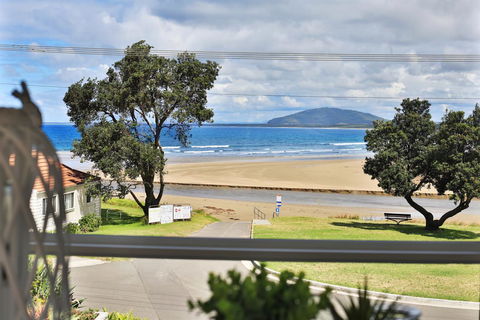 The Rotunda, Gerroa - Accommodation Gladstone 38