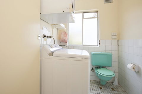 The Rotunda, Gerroa - Accommodation Gladstone 25