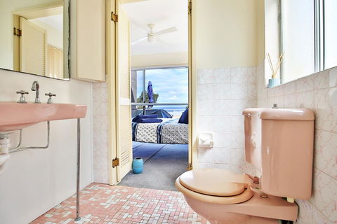 The Rotunda, Gerroa - Accommodation Gladstone 26