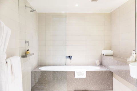 Hyatt Regency Sydney - Accommodation Gladstone 11